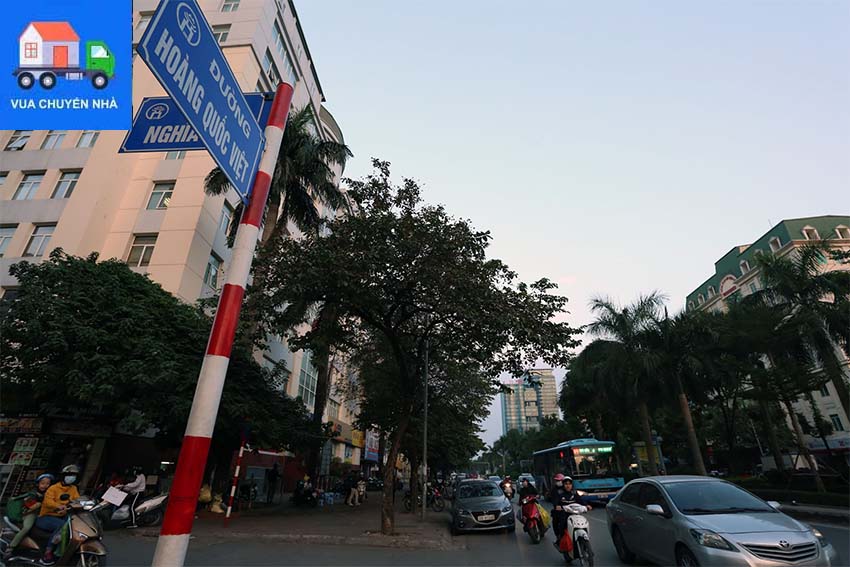 chuyen nha pho Hoang Quoc Viet