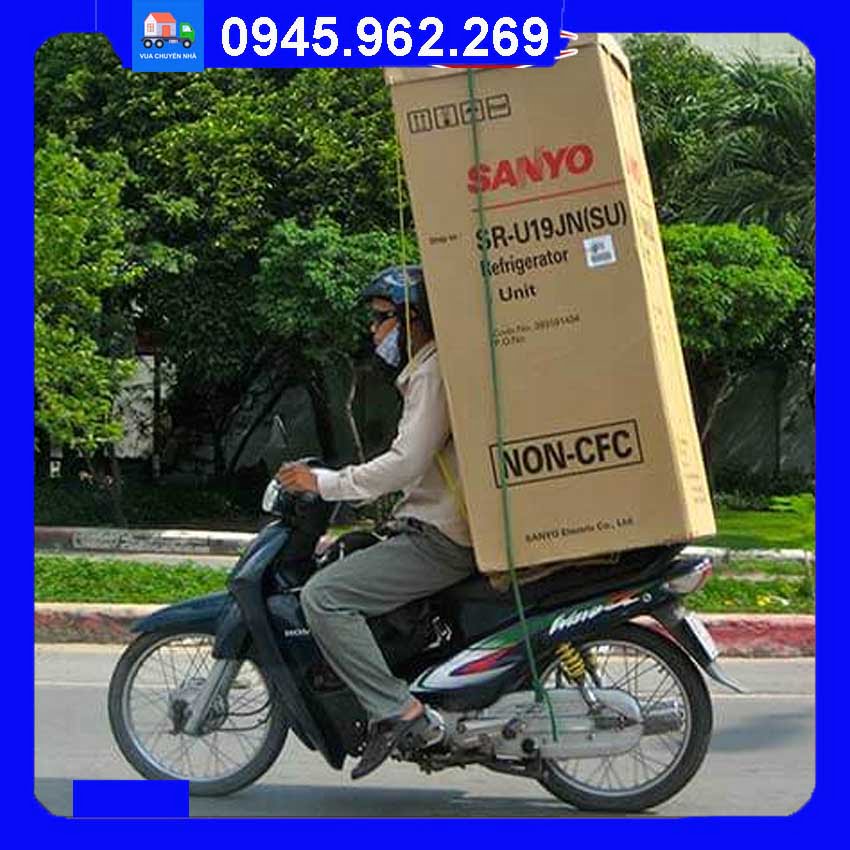 cách vận chuyển máy giặt bằng xe máy